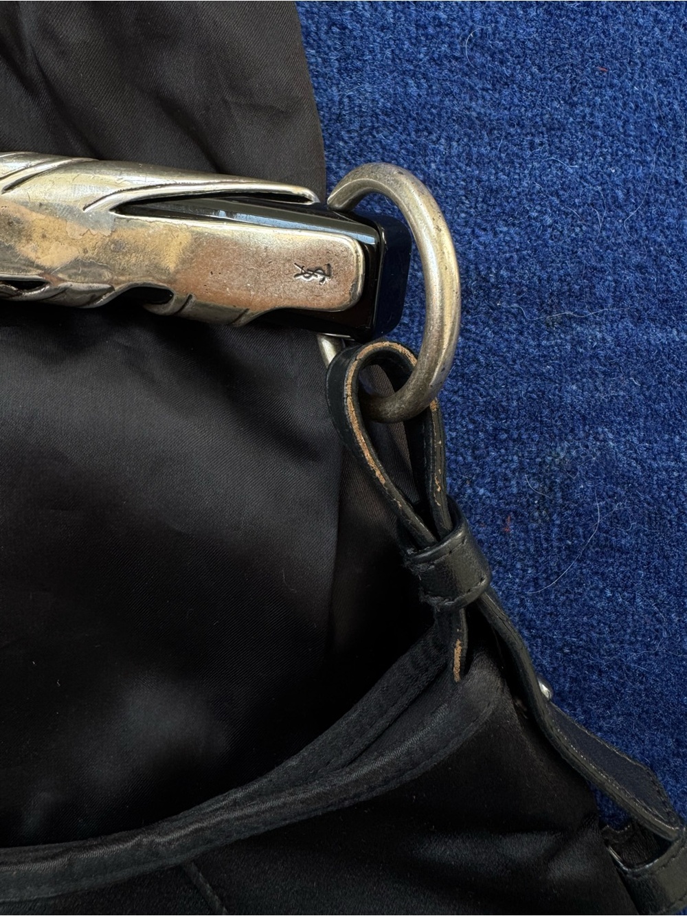 Yves Saint Laurent Mombasa Hobo bag - Picture 4 of 14